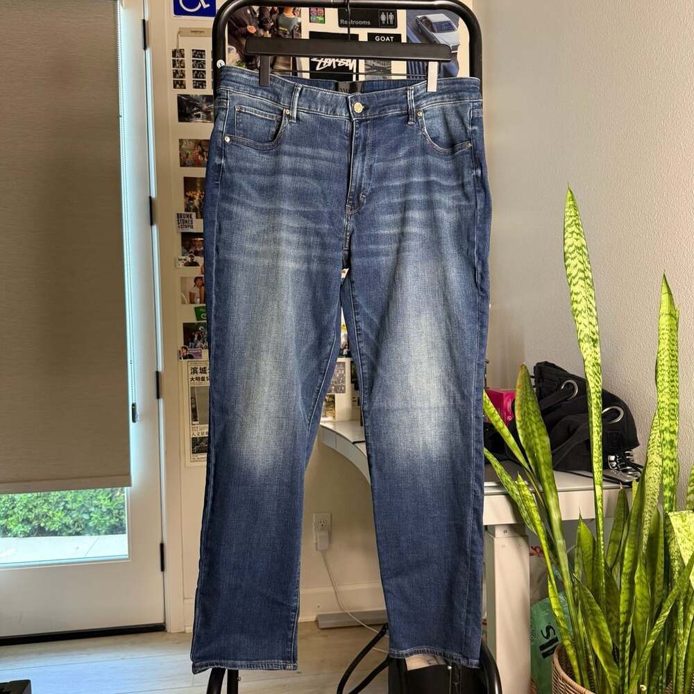 White House Black Market Slim Mid-Rise Jeans Size 16 Blue